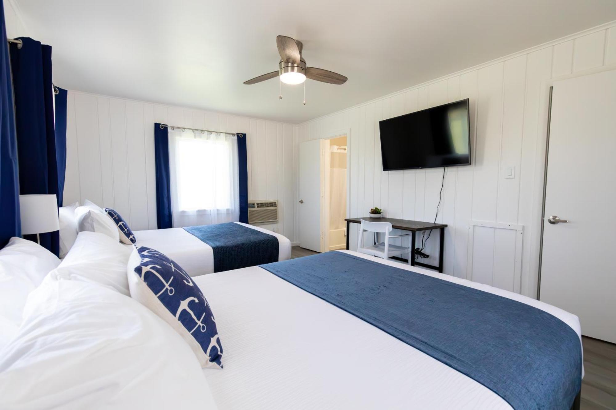 Anchor Bay Inn And Suites 桑达斯基 客房 照片