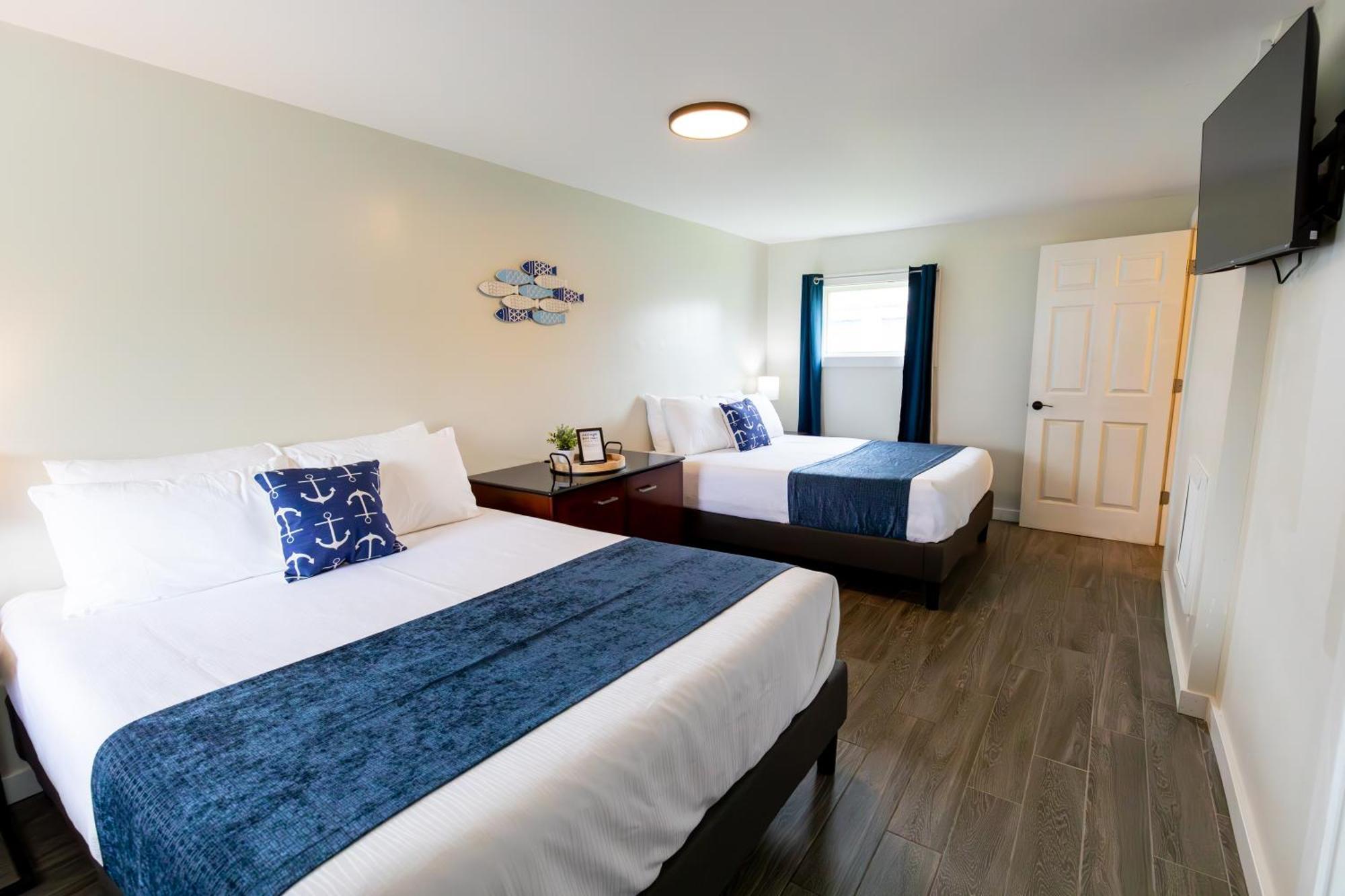 Anchor Bay Inn And Suites 桑达斯基 外观 照片
