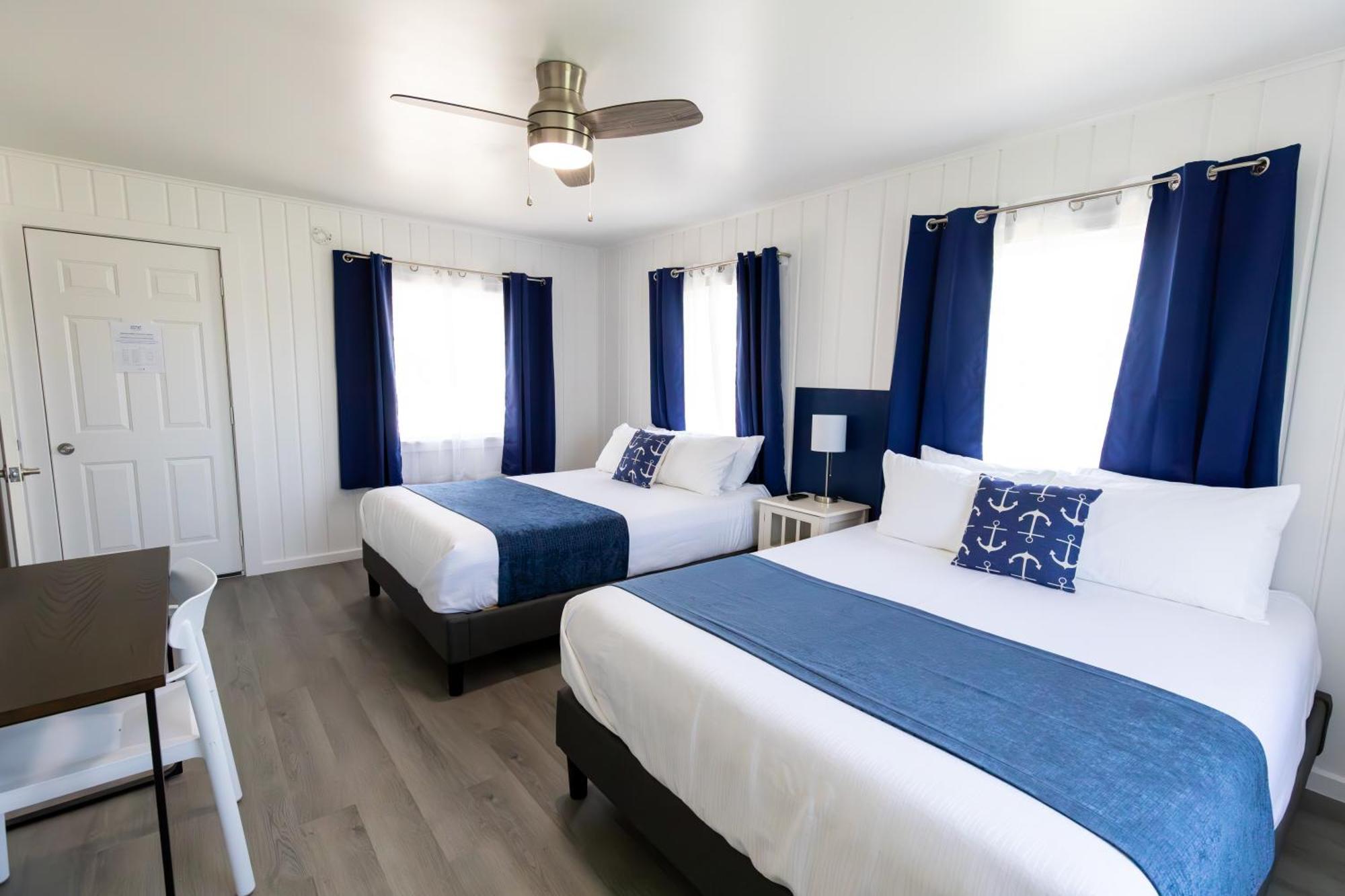 Anchor Bay Inn And Suites 桑达斯基 客房 照片